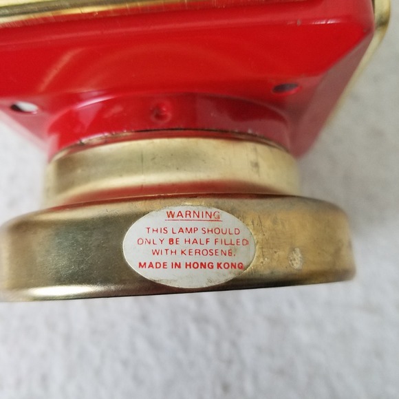 Kerosene Oil Lamp Lantern‎ Vntg Hong Kong Mini Red Gold Decoration Decor - Picture 5 of 10
